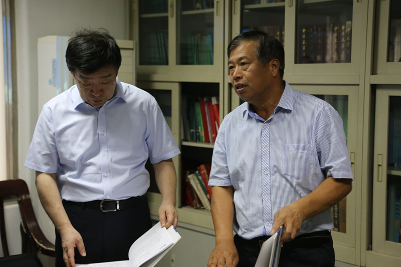 保定市委常委、紀(jì)委書記、監(jiān)委主任周省時(shí)來藥都制藥集團(tuán)調(diào)研